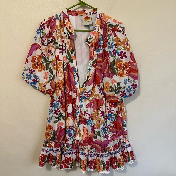 Farm rio midi dress size medium, comes without belt. Great used condition - Picture 2 of 4